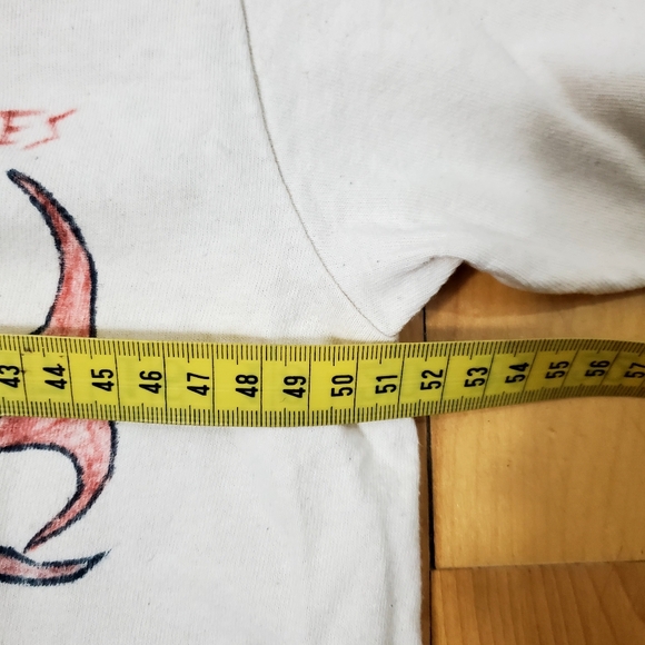 Hand-Drawn White Graphic T-Shirt | Unique Design - Picture 4 of 5
